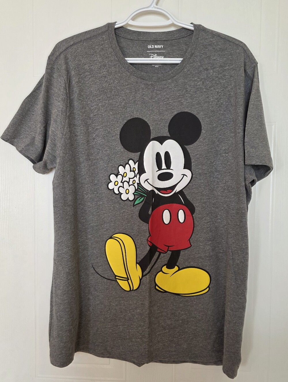 Old Navy X Disney Mickey Mouse With Flowers Graphic Tee, Gray, Large